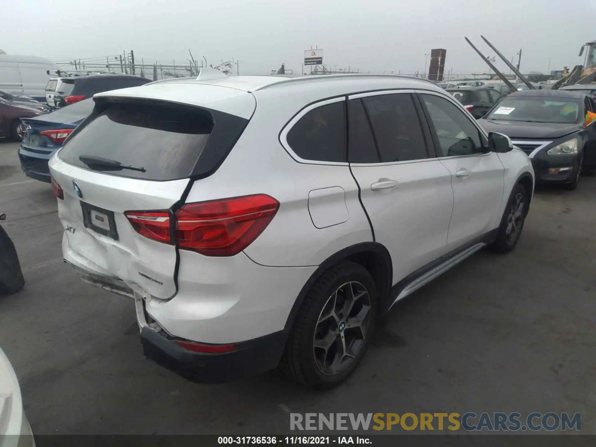 4 Фотография поврежденного автомобиля WBXHU7C5XK3H46163 BMW X1 2019