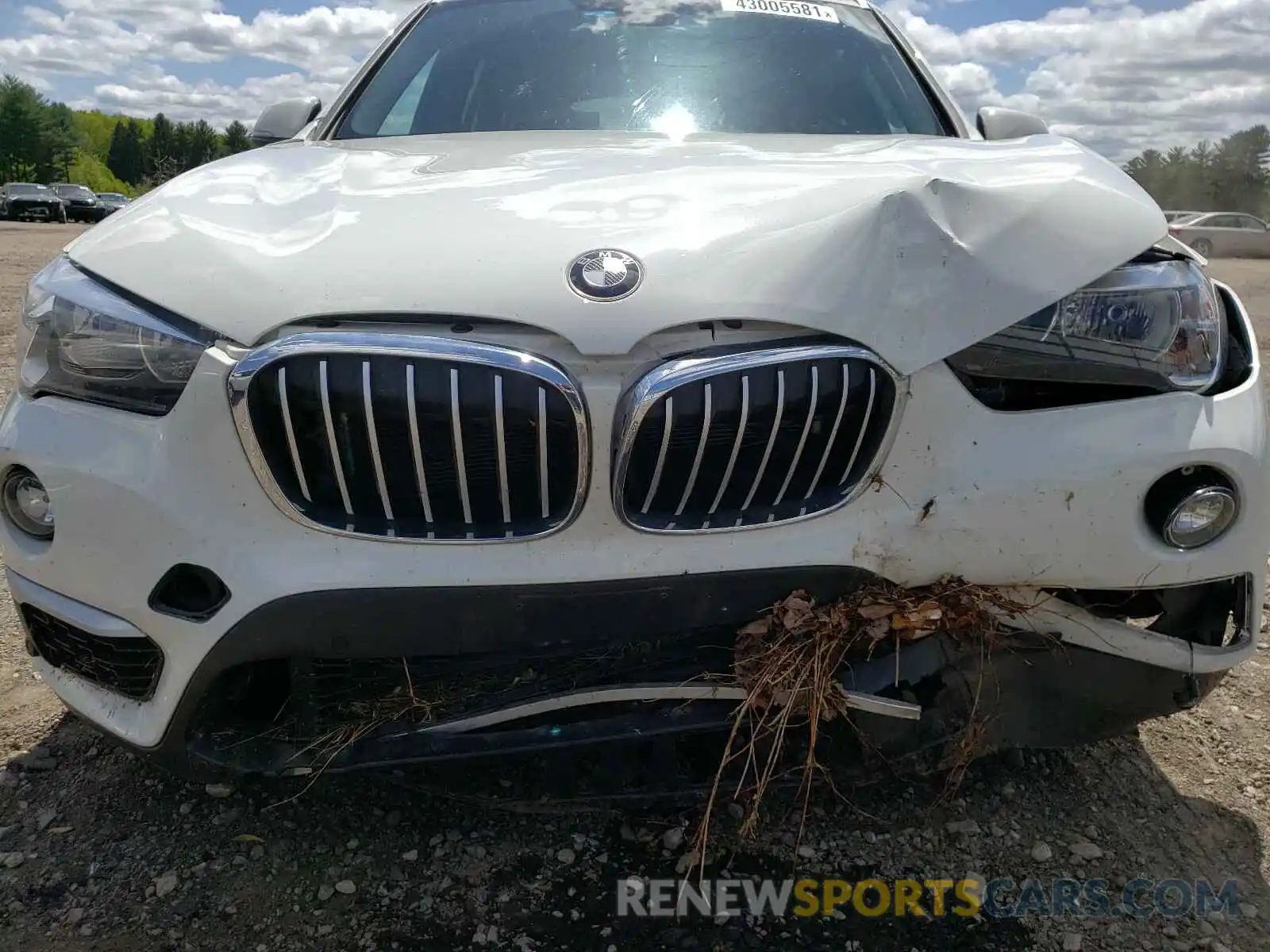 7 Photograph of a damaged car WBXHU7C5XK5L10995 BMW X1 2019