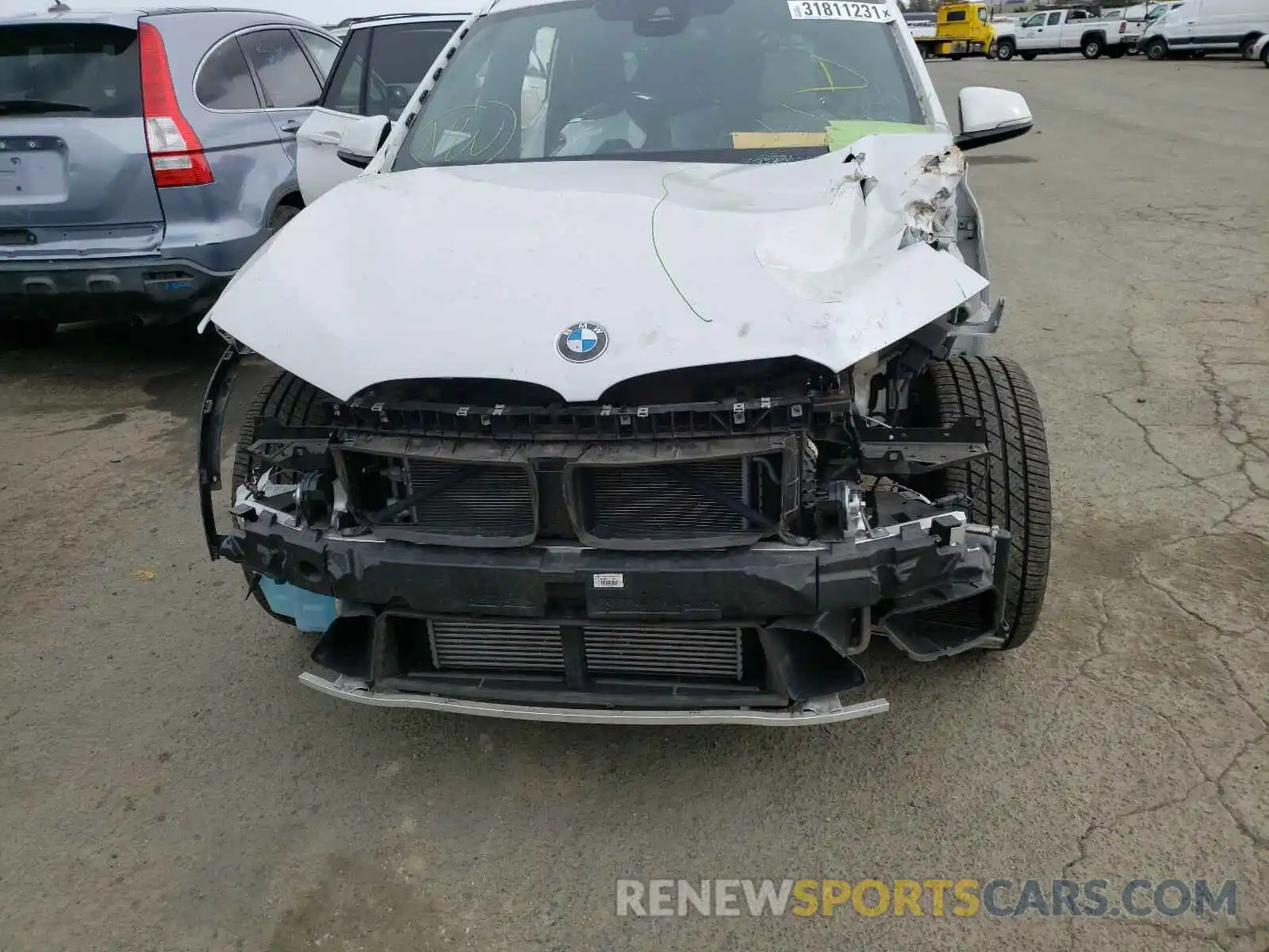 9 Photograph of a damaged car WBXHU7C5XK5N41590 BMW X1 2019