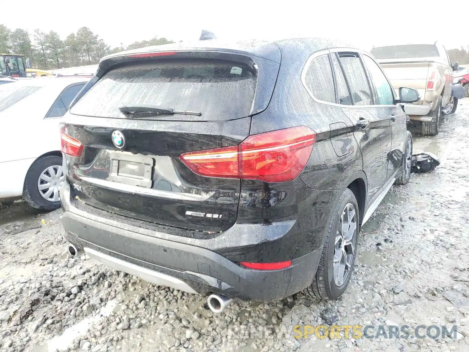 4 Фотография поврежденного автомобиля WBXJG7C00L5P24544 BMW X1 2020