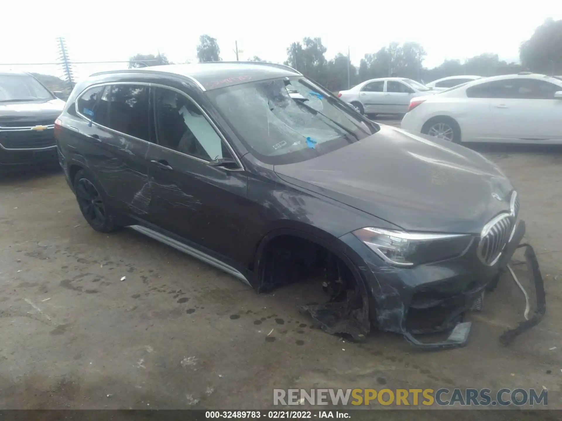 1 Photograph of a damaged car WBXJG7C03L5R79351 BMW X1 2020