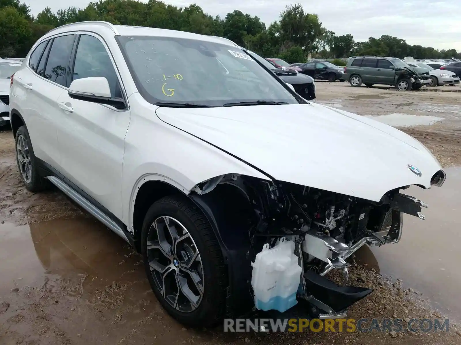 1 Фотография поврежденного автомобиля WBXJG7C05L5P46846 BMW X1 2020