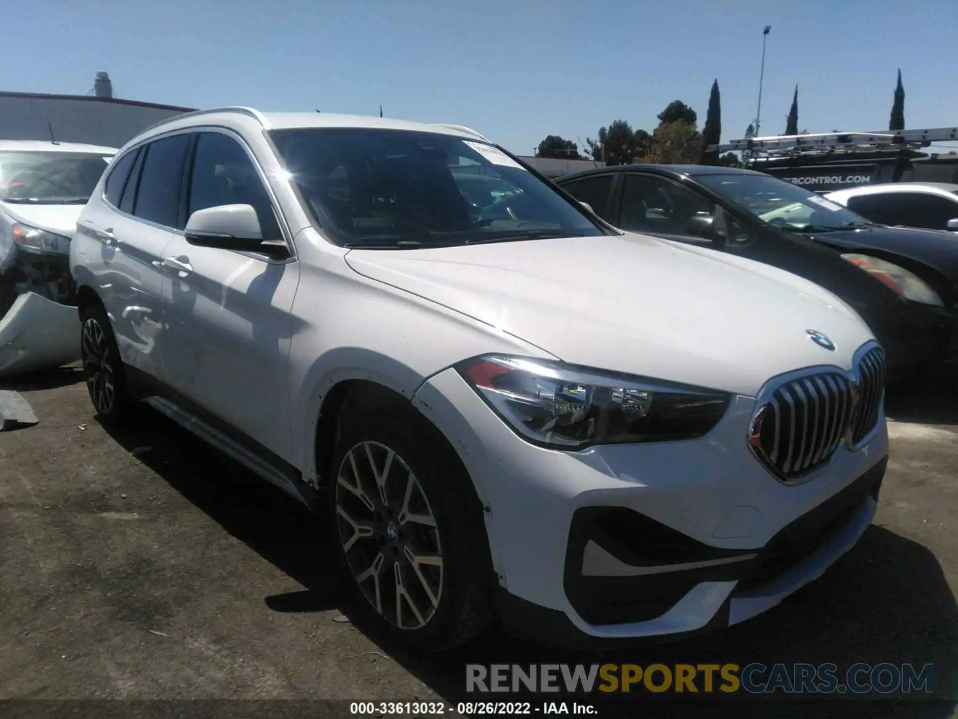 1 Photograph of a damaged car WBXJG7C05L5P53229 BMW X1 2020