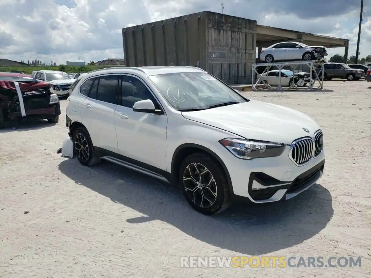 1 Photograph of a damaged car WBXJG7C07L5P30339 BMW X1 2020