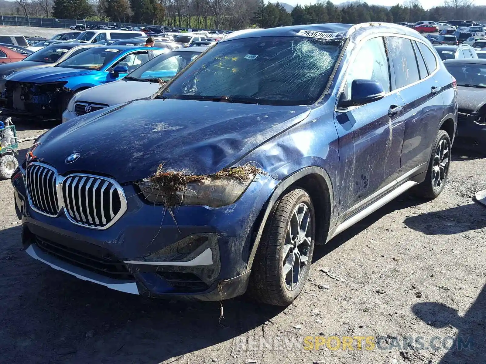 2 Фотография поврежденного автомобиля WBXJG7C07L5P48839 BMW X1 2020