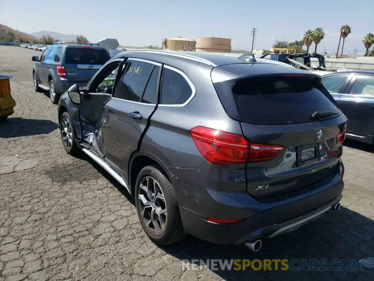 3 Photograph of a damaged car WBXJG7C07L5P85678 BMW X1 2020