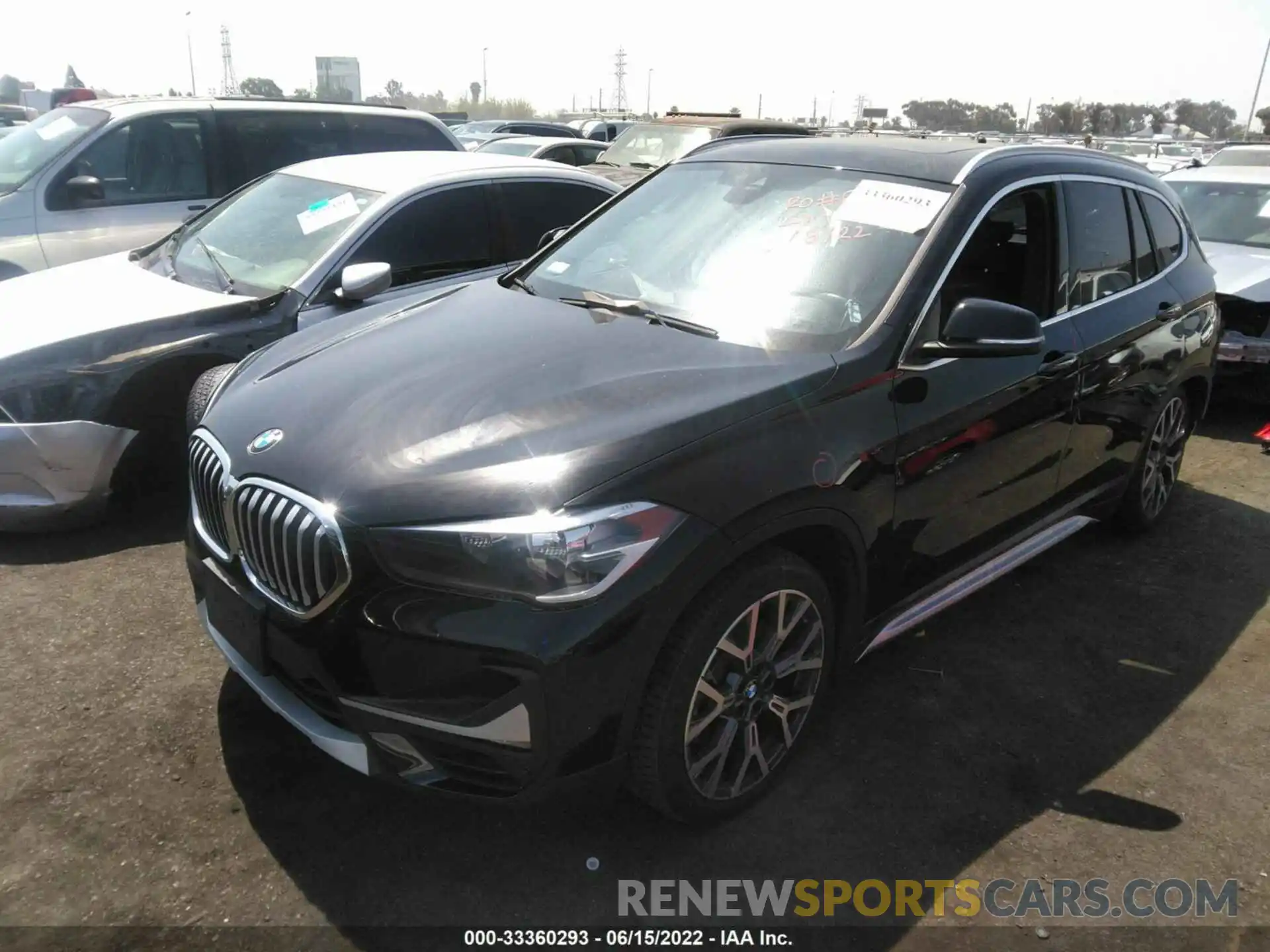 2 Фотография поврежденного автомобиля WBXJG7C08L3L38224 BMW X1 2020