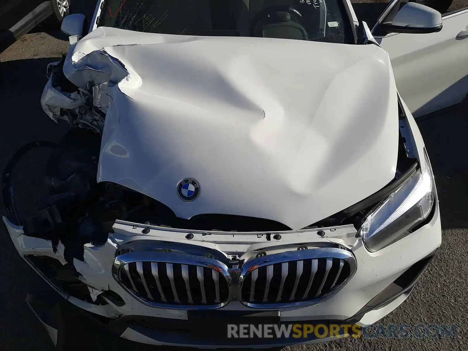 7 Фотография поврежденного автомобиля WBXJG7C08L3L81641 BMW X1 2020