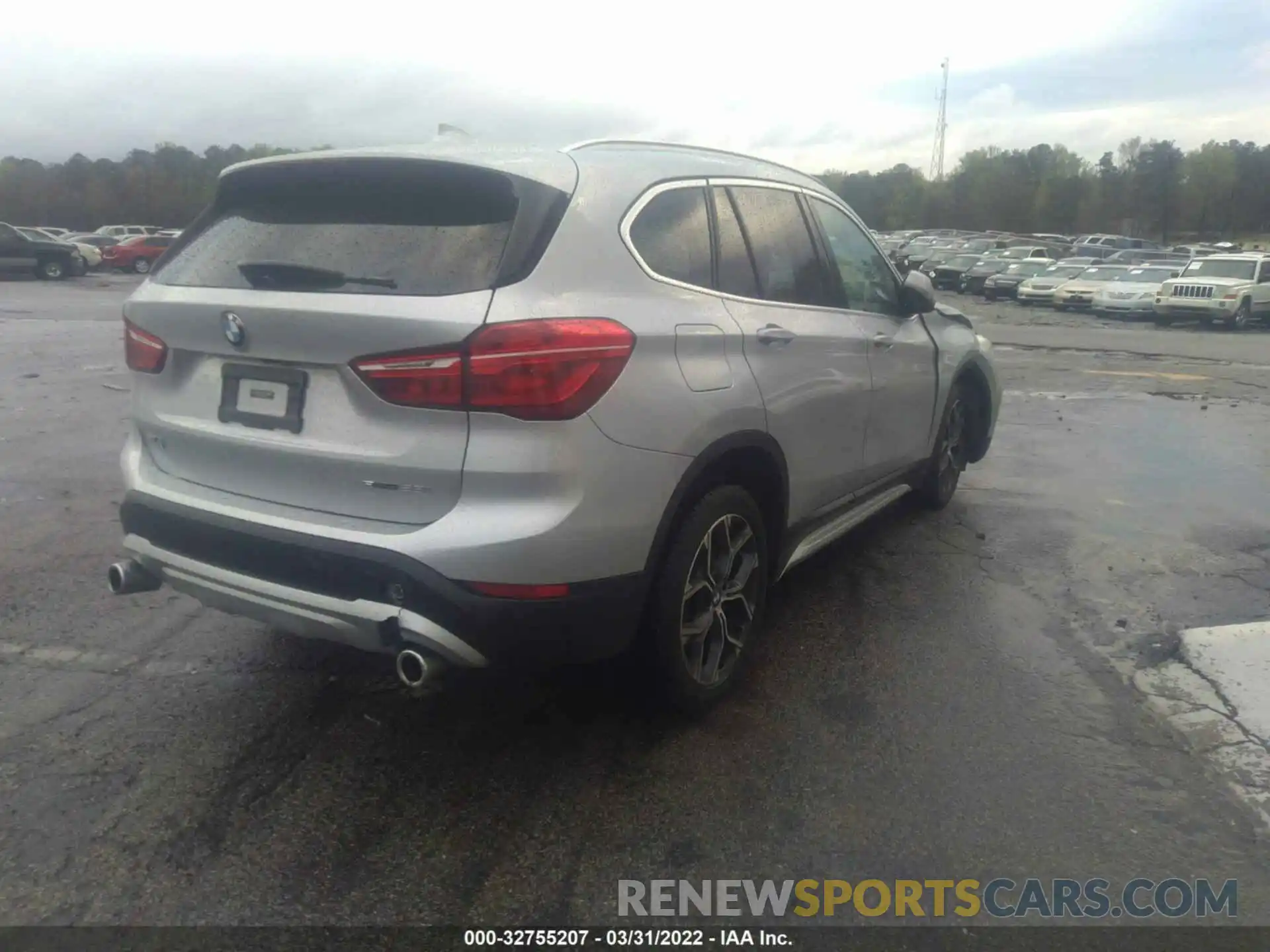 4 Photograph of a damaged car WBXJG7C08L5P28499 BMW X1 2020