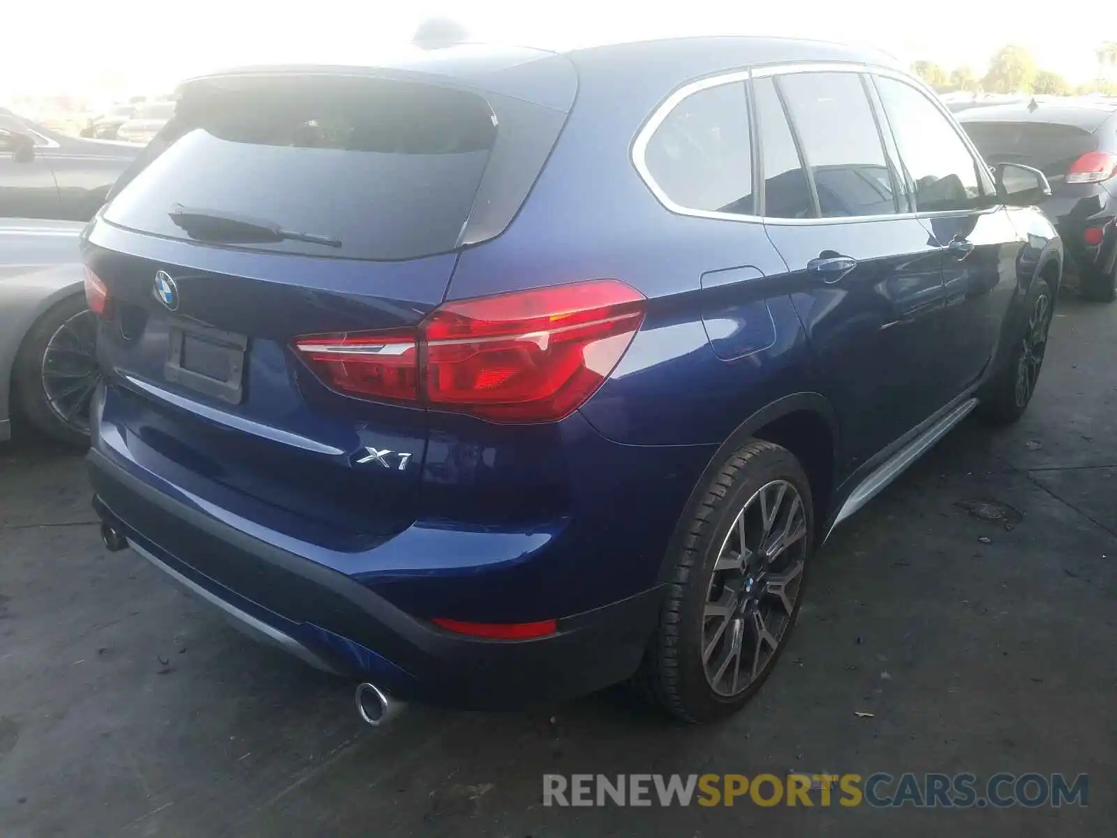 4 Фотография поврежденного автомобиля WBXJG7C09L5P53489 BMW X1 2020