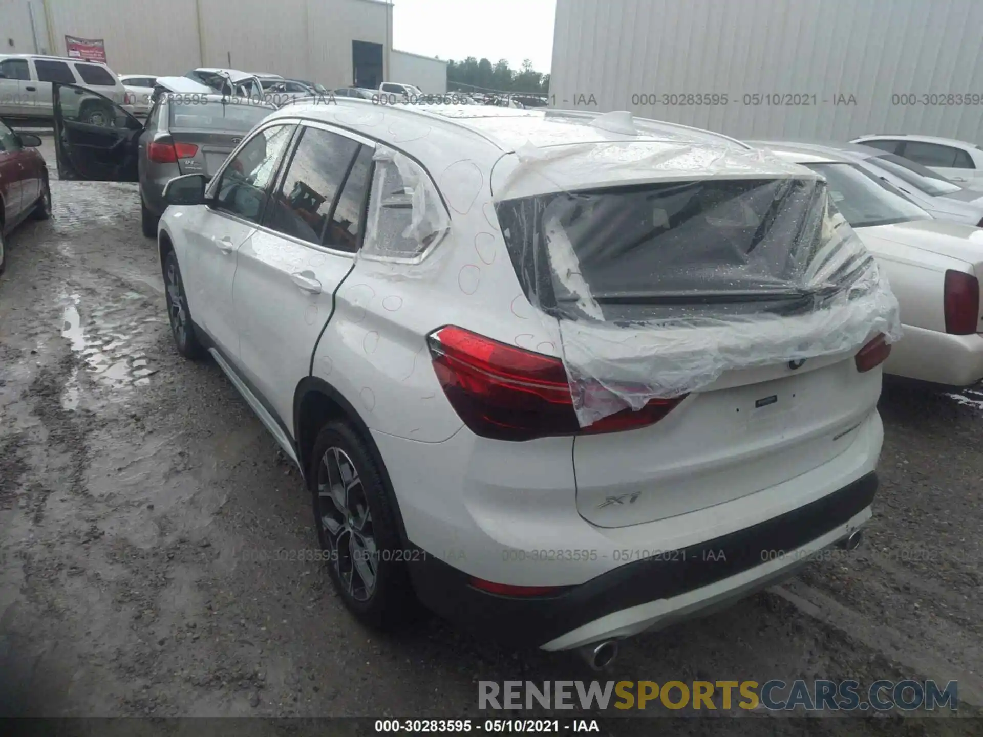 3 Фотография поврежденного автомобиля WBXJG7C0XL5R27926 BMW X1 2020