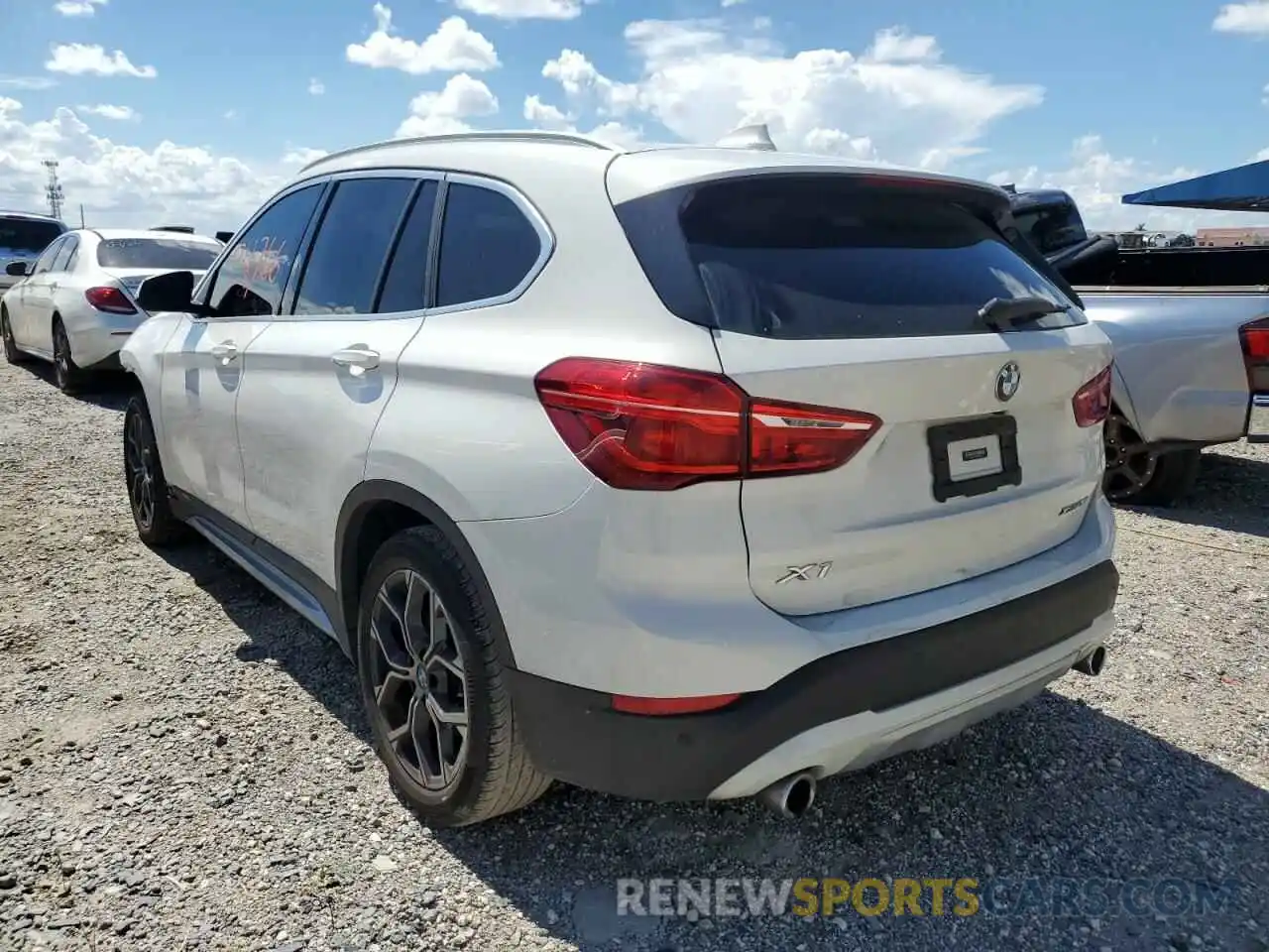 3 Photograph of a damaged car WBXJG9C00L3M29046 BMW X1 2020