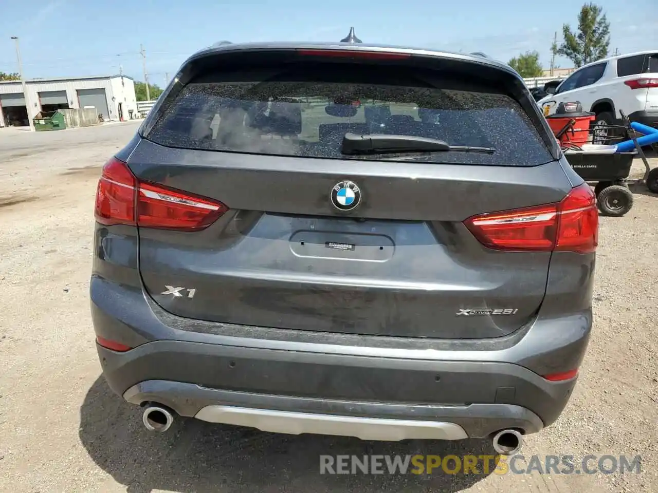 6 Фотография поврежденного автомобиля WBXJG9C00L5P46376 BMW X1 2020