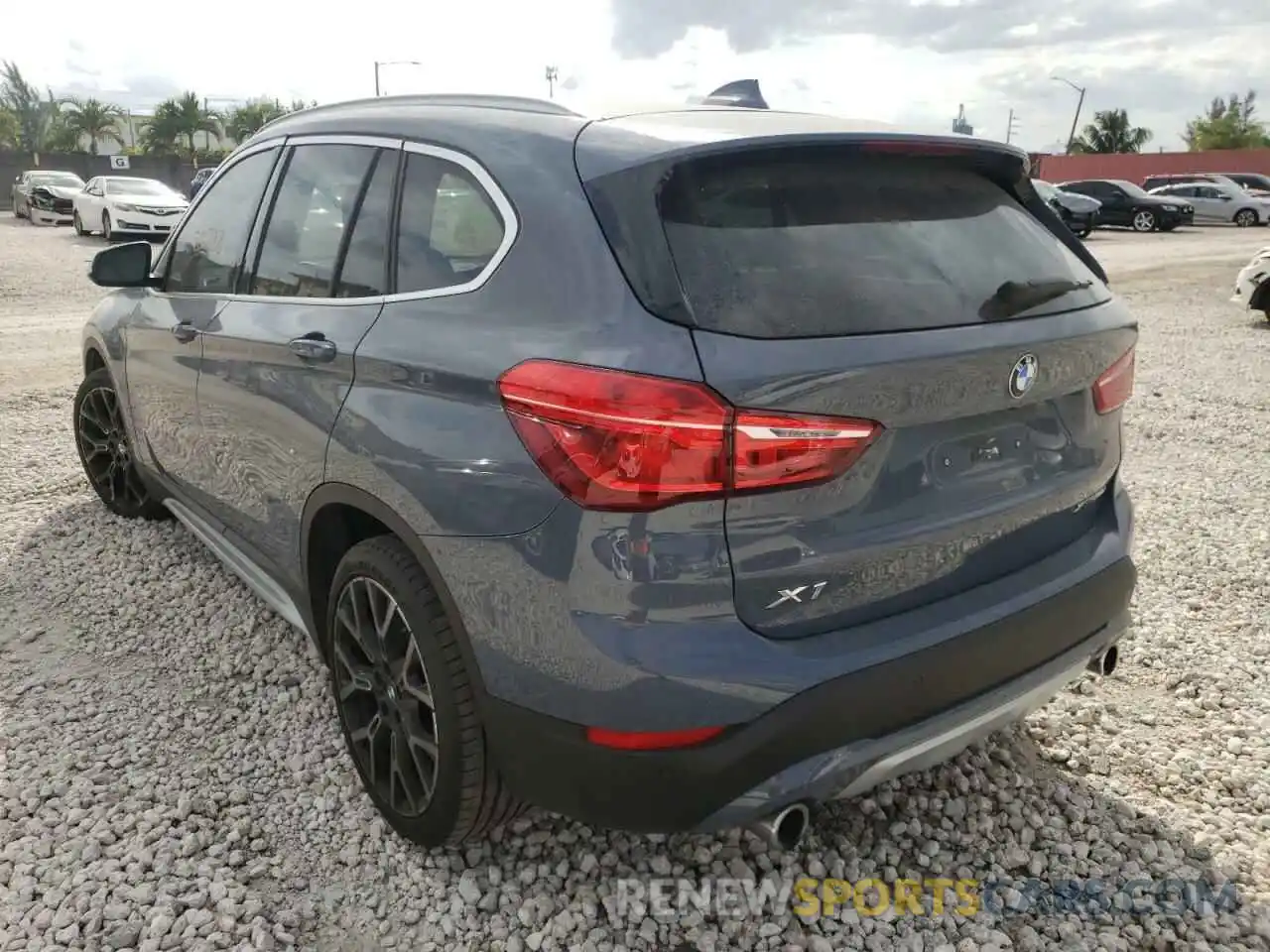 3 Фотография поврежденного автомобиля WBXJG9C00L5P63761 BMW X1 2020