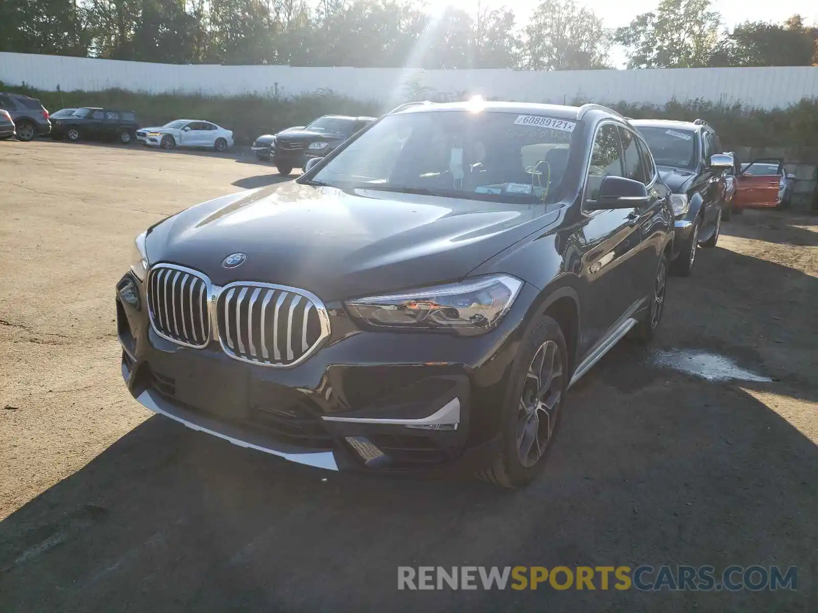 2 Фотография поврежденного автомобиля WBXJG9C00L5R22083 BMW X1 2020