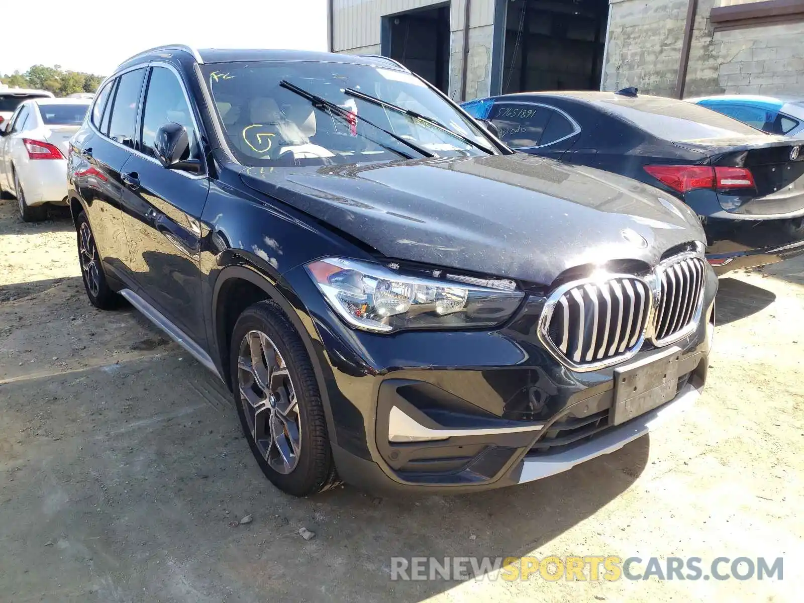 1 Фотография поврежденного автомобиля WBXJG9C01L3M29069 BMW X1 2020