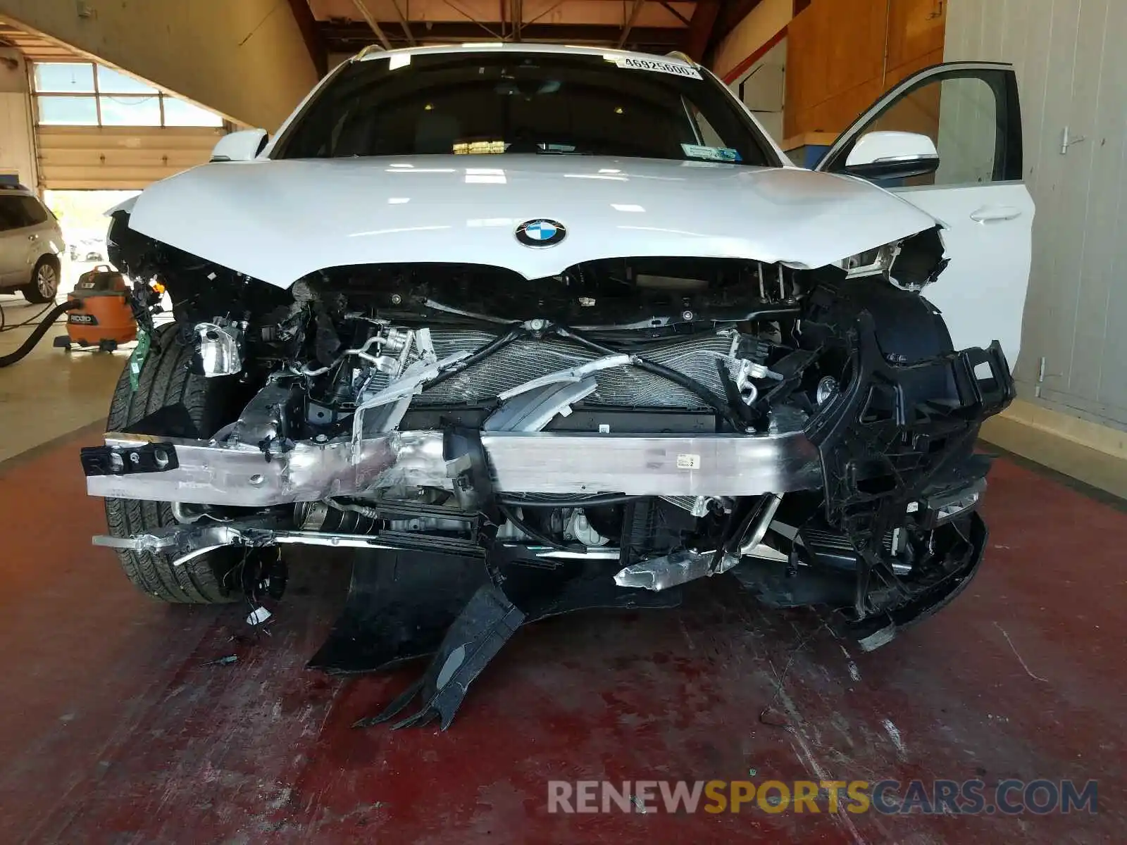 7 Фотография поврежденного автомобиля WBXJG9C01L5P69083 BMW X1 2020