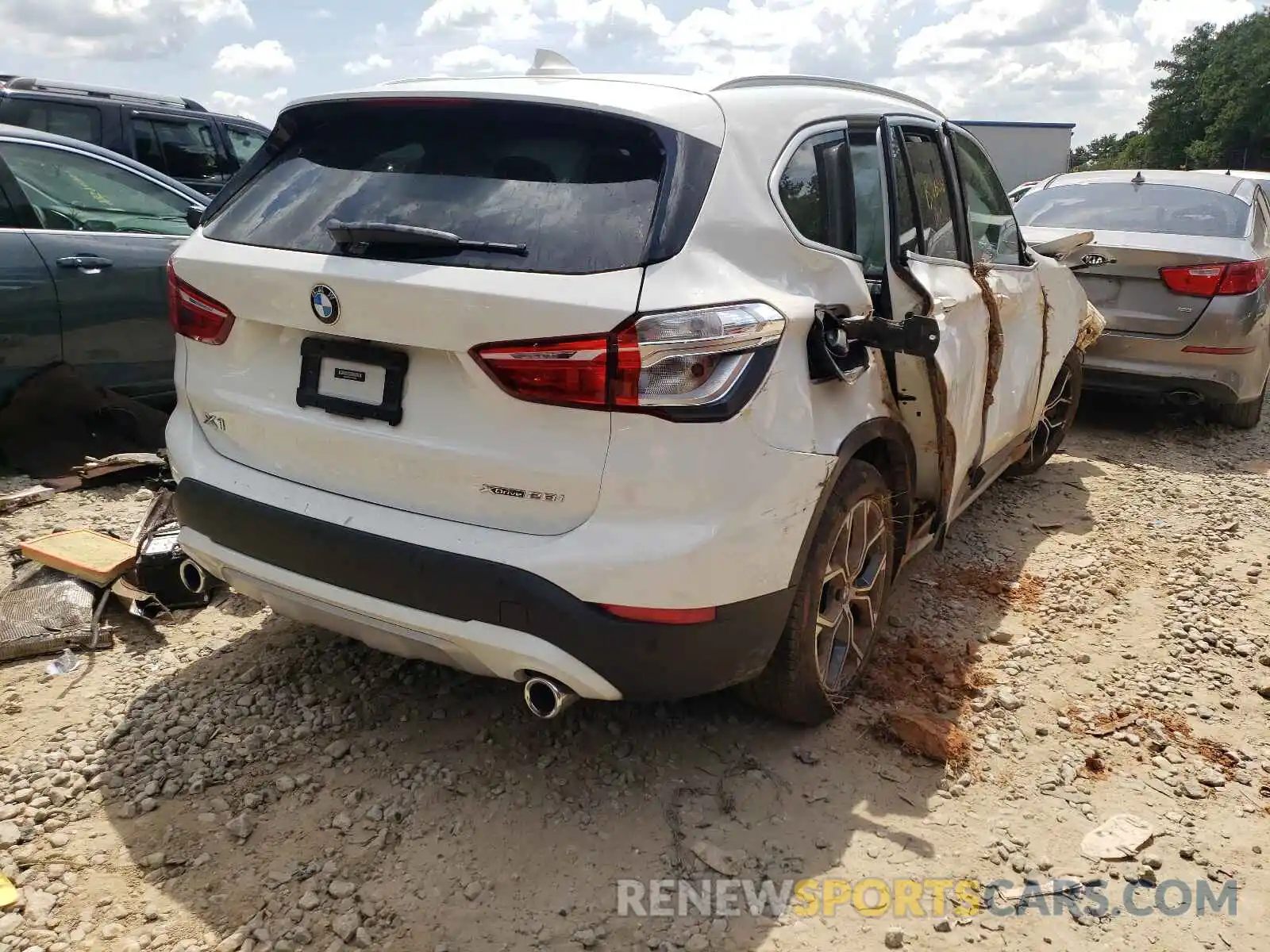 4 Photograph of a damaged car WBXJG9C01L5P95599 BMW X1 2020