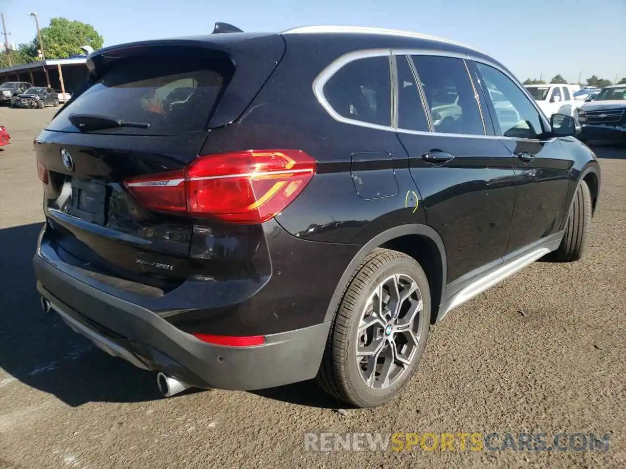 4 Photograph of a damaged car WBXJG9C01L5R01761 BMW X1 2020