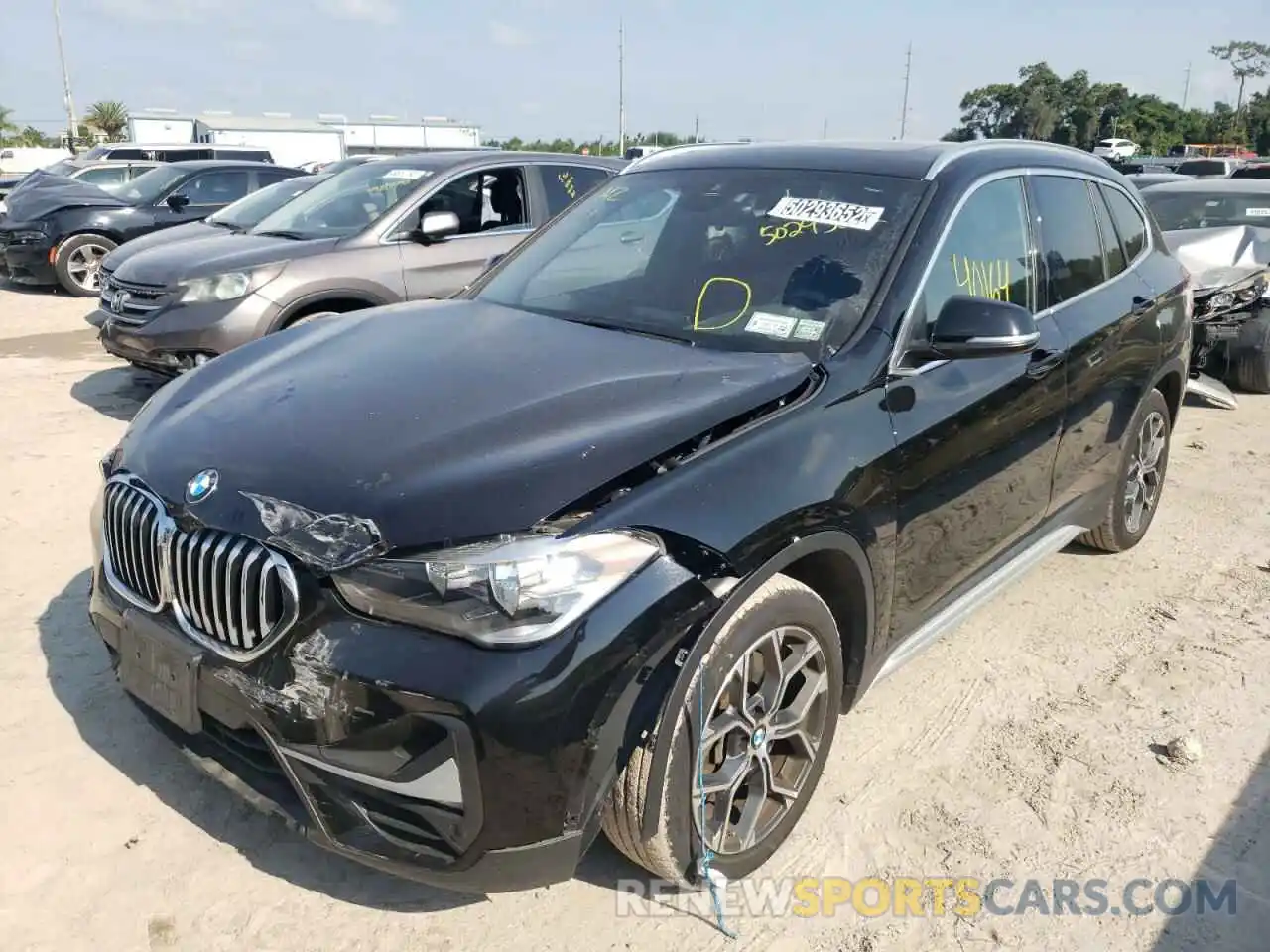 2 Фотография поврежденного автомобиля WBXJG9C01L5R02988 BMW X1 2020