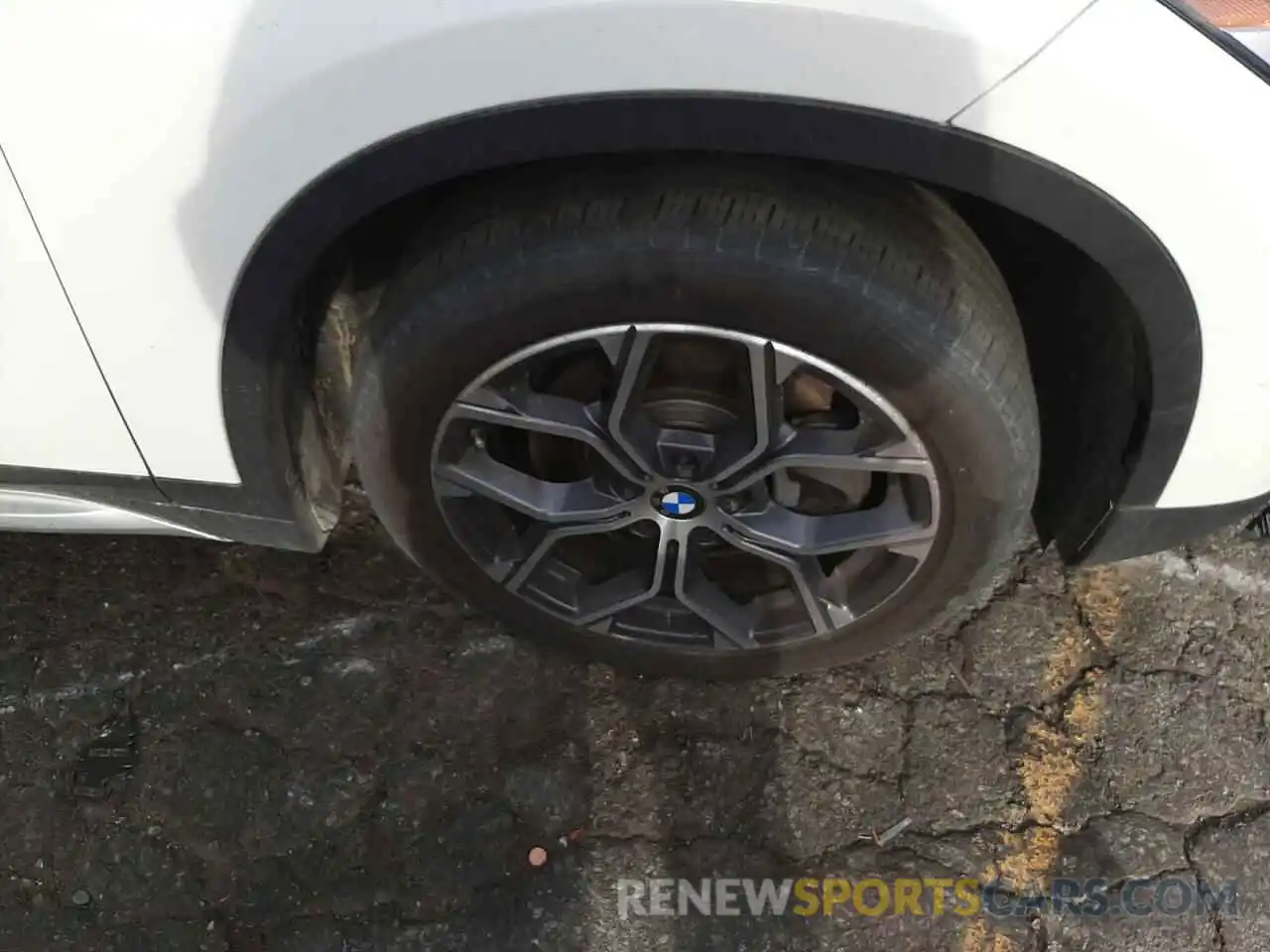 9 Photograph of a damaged car WBXJG9C02L3L84451 BMW X1 2020