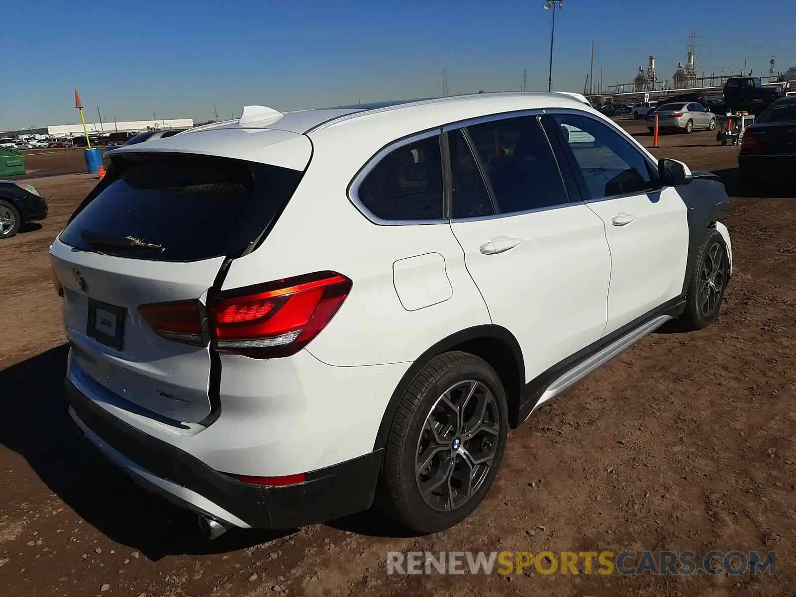 4 Photograph of a damaged car WBXJG9C02L5P29336 BMW X1 2020