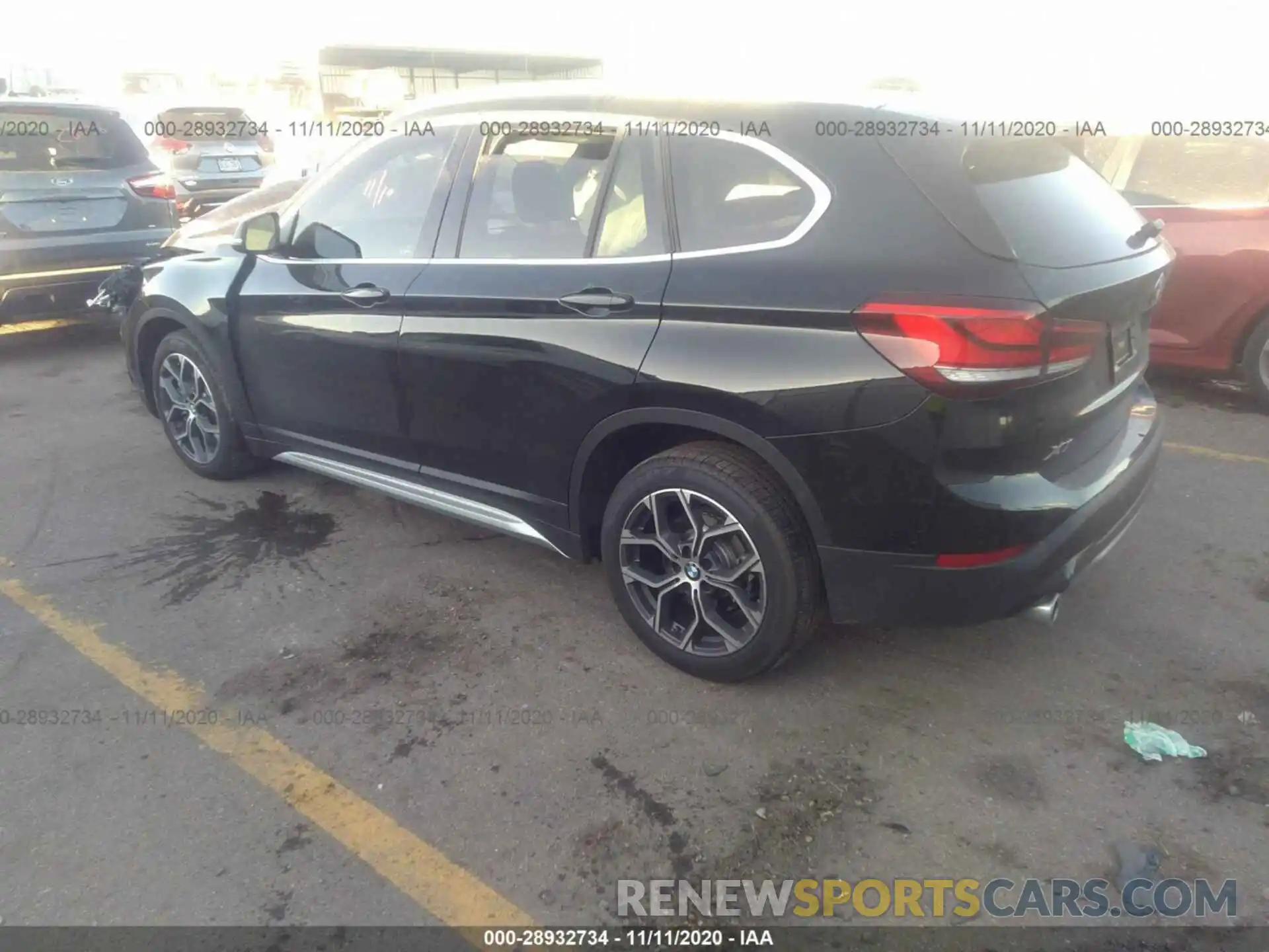 3 Фотография поврежденного автомобиля WBXJG9C02L5P52356 BMW X1 2020