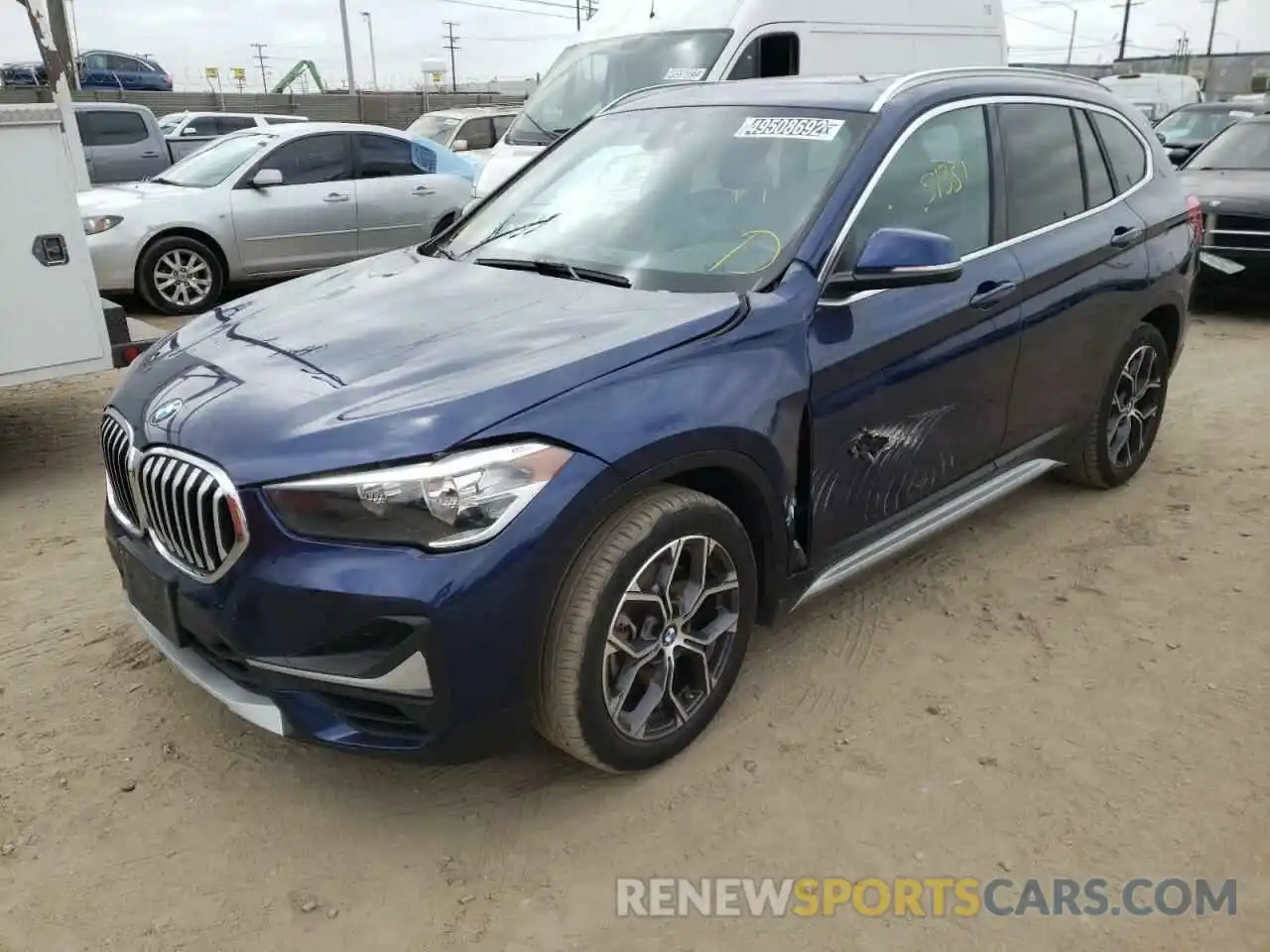 2 Фотография поврежденного автомобиля WBXJG9C02L5P97863 BMW X1 2020