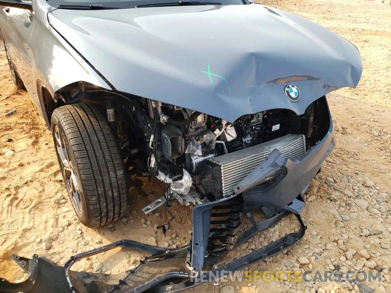 9 Фотография поврежденного автомобиля WBXJG9C02L5R16768 BMW X1 2020