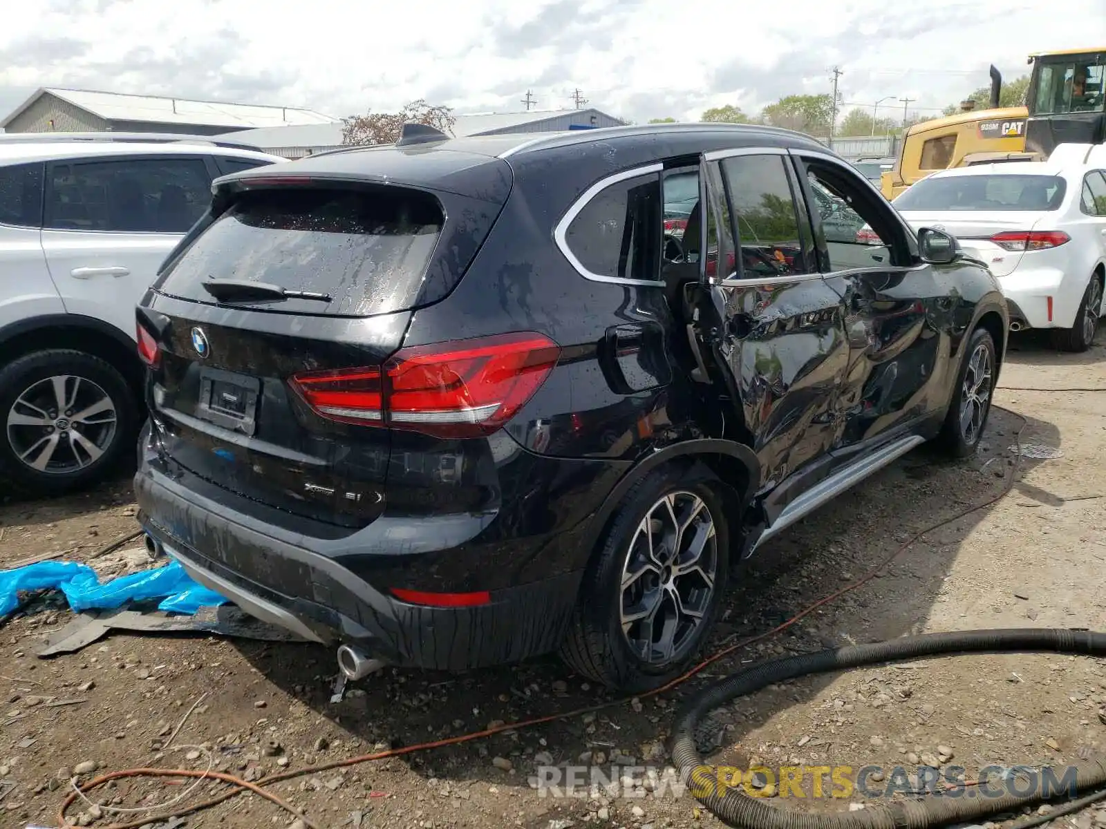 4 Фотография поврежденного автомобиля WBXJG9C03L5P69120 BMW X1 2020