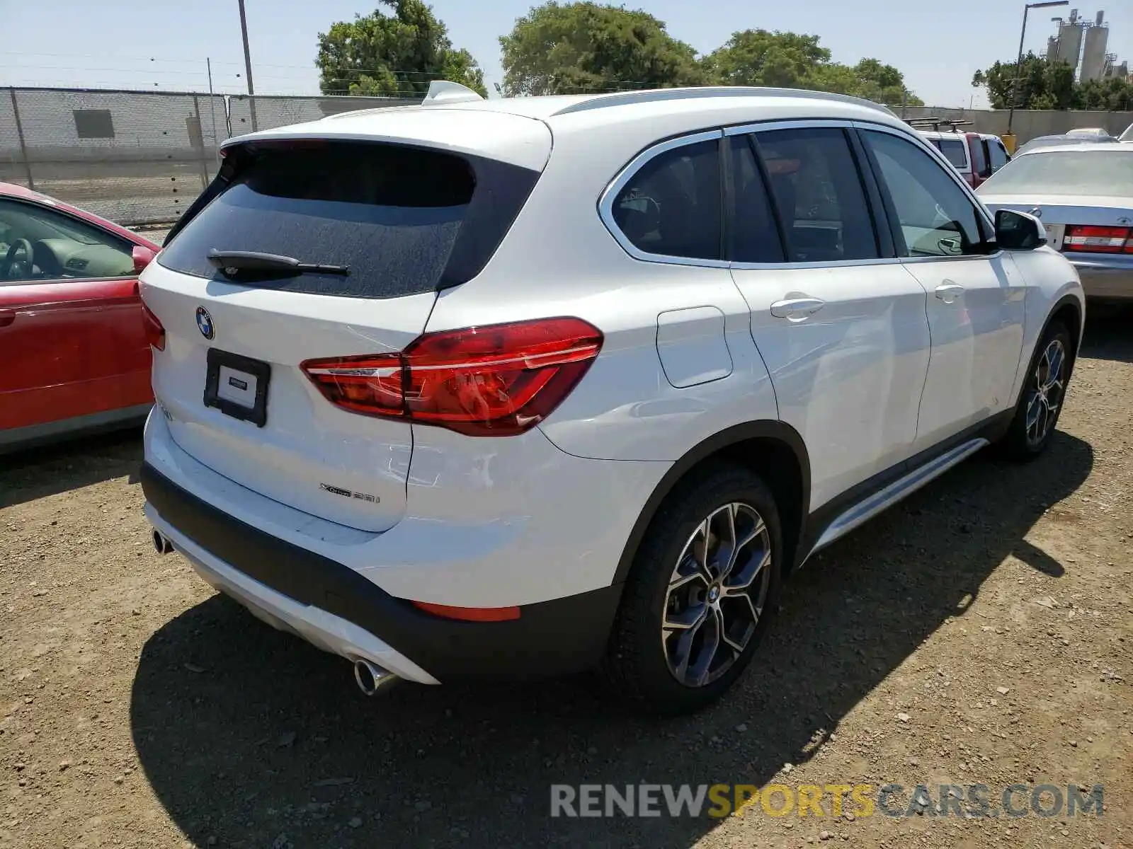 4 Photograph of a damaged car WBXJG9C03L5P91005 BMW X1 2020