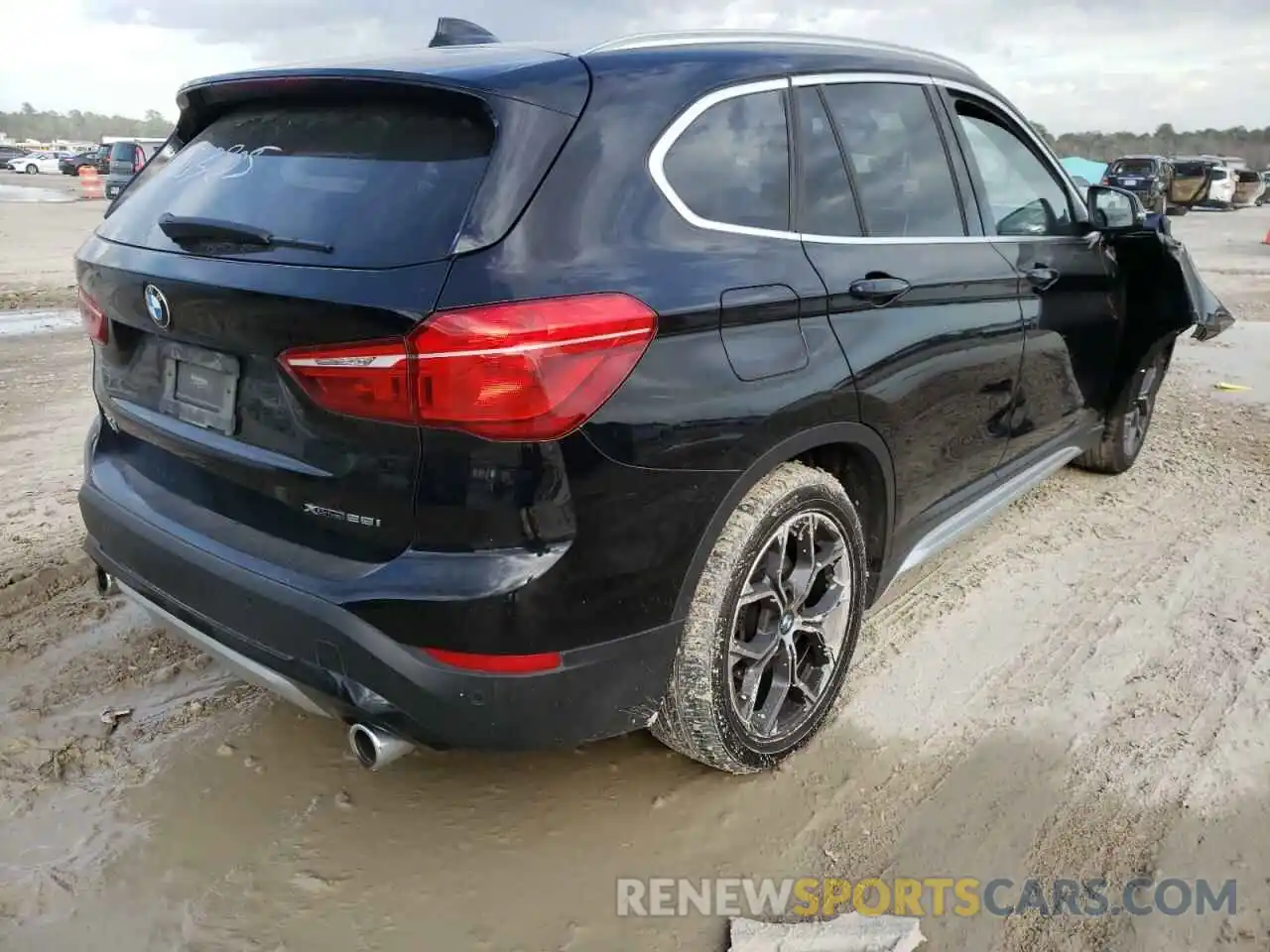 4 Photograph of a damaged car WBXJG9C03L5R03205 BMW X1 2020