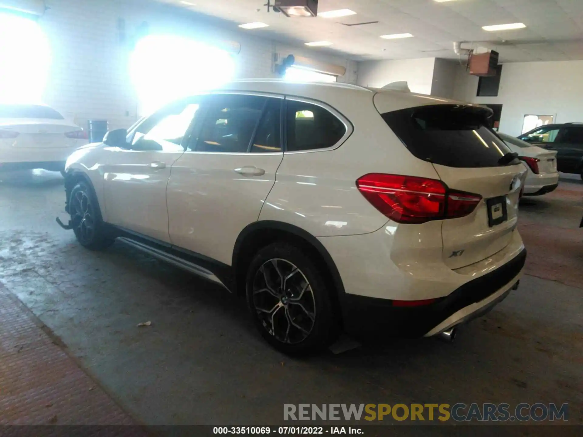 3 Фотография поврежденного автомобиля WBXJG9C04L3L58109 BMW X1 2020