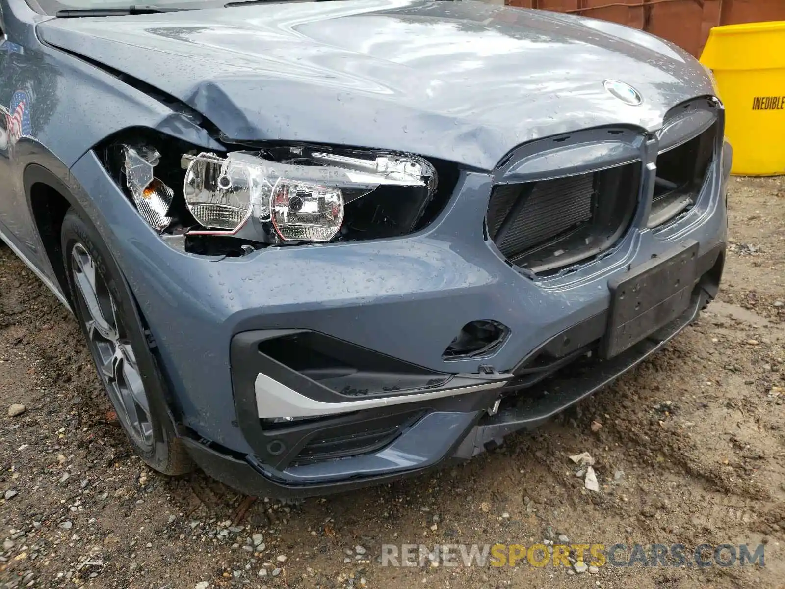 9 Photograph of a damaged car WBXJG9C04L5P25885 BMW X1 2020