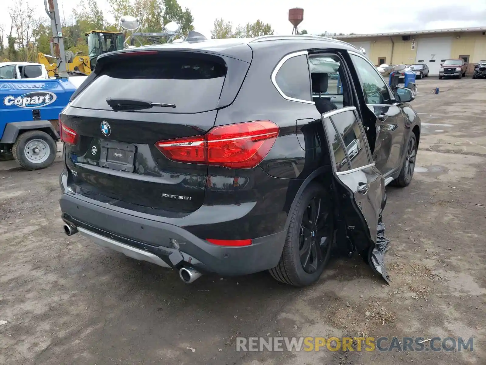 4 Фотография поврежденного автомобиля WBXJG9C04L5P65951 BMW X1 2020