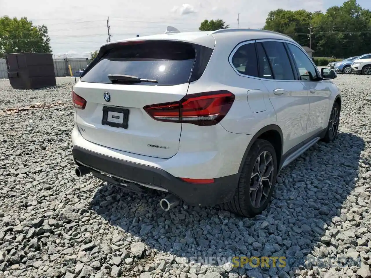 4 Photograph of a damaged car WBXJG9C04L5P73211 BMW X1 2020