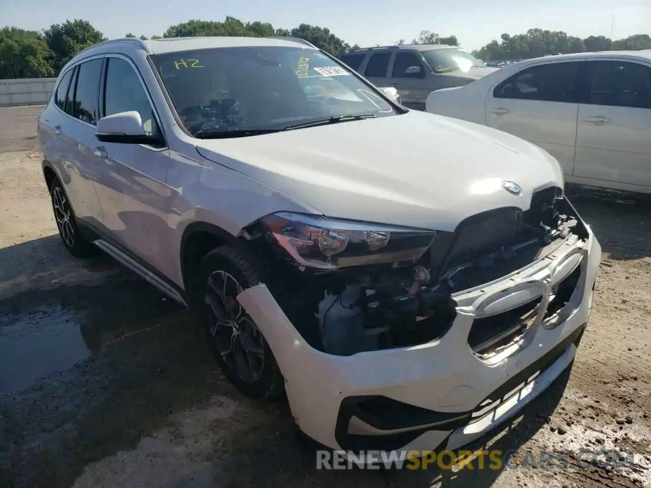 1 Photograph of a damaged car WBXJG9C04L5P95922 BMW X1 2020