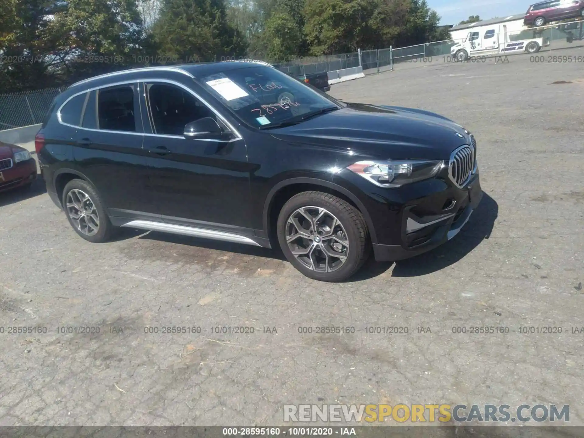 1 Фотография поврежденного автомобиля WBXJG9C04L5R31661 BMW X1 2020