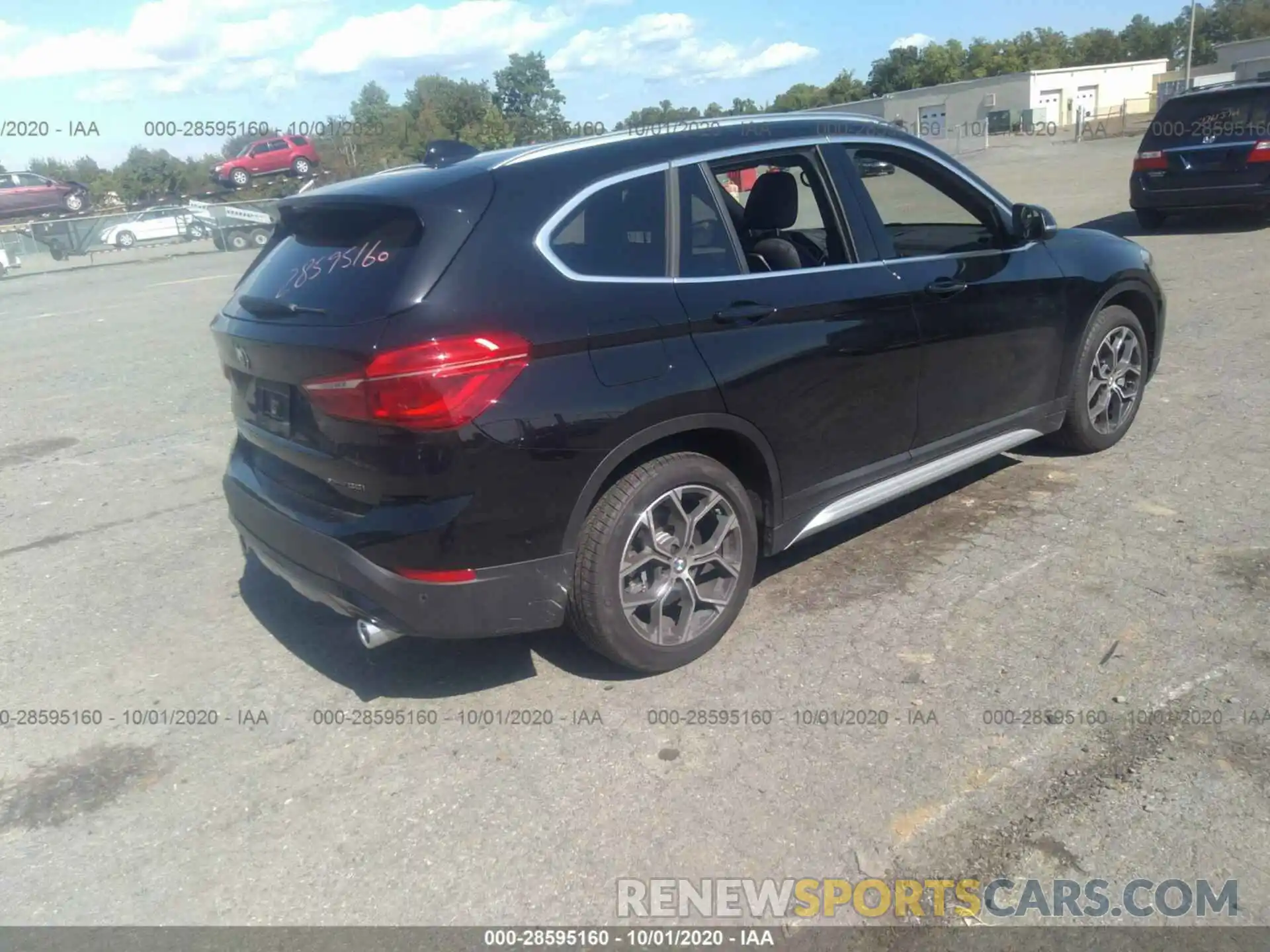 4 Фотография поврежденного автомобиля WBXJG9C04L5R31661 BMW X1 2020