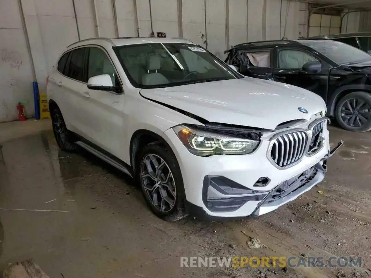 4 Фотография поврежденного автомобиля WBXJG9C05L5P40346 BMW X1 2020