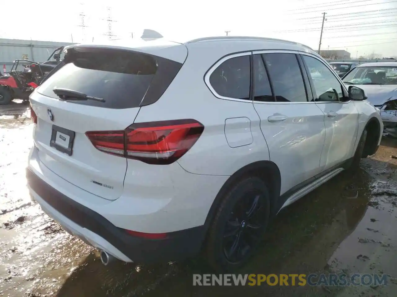 4 Фотография поврежденного автомобиля WBXJG9C05L5R17140 BMW X1 2020