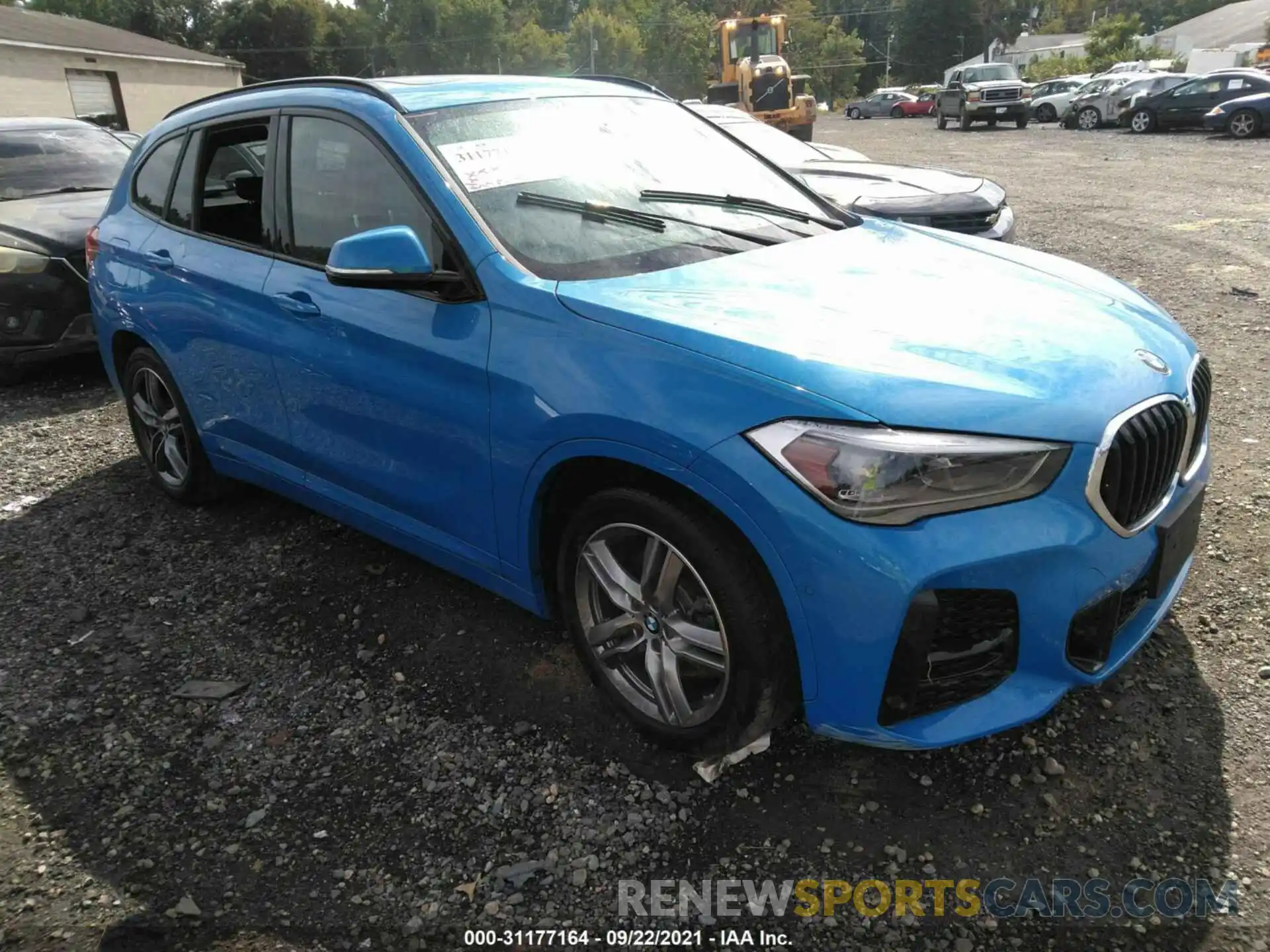 1 Фотография поврежденного автомобиля WBXJG9C05L5R28641 BMW X1 2020