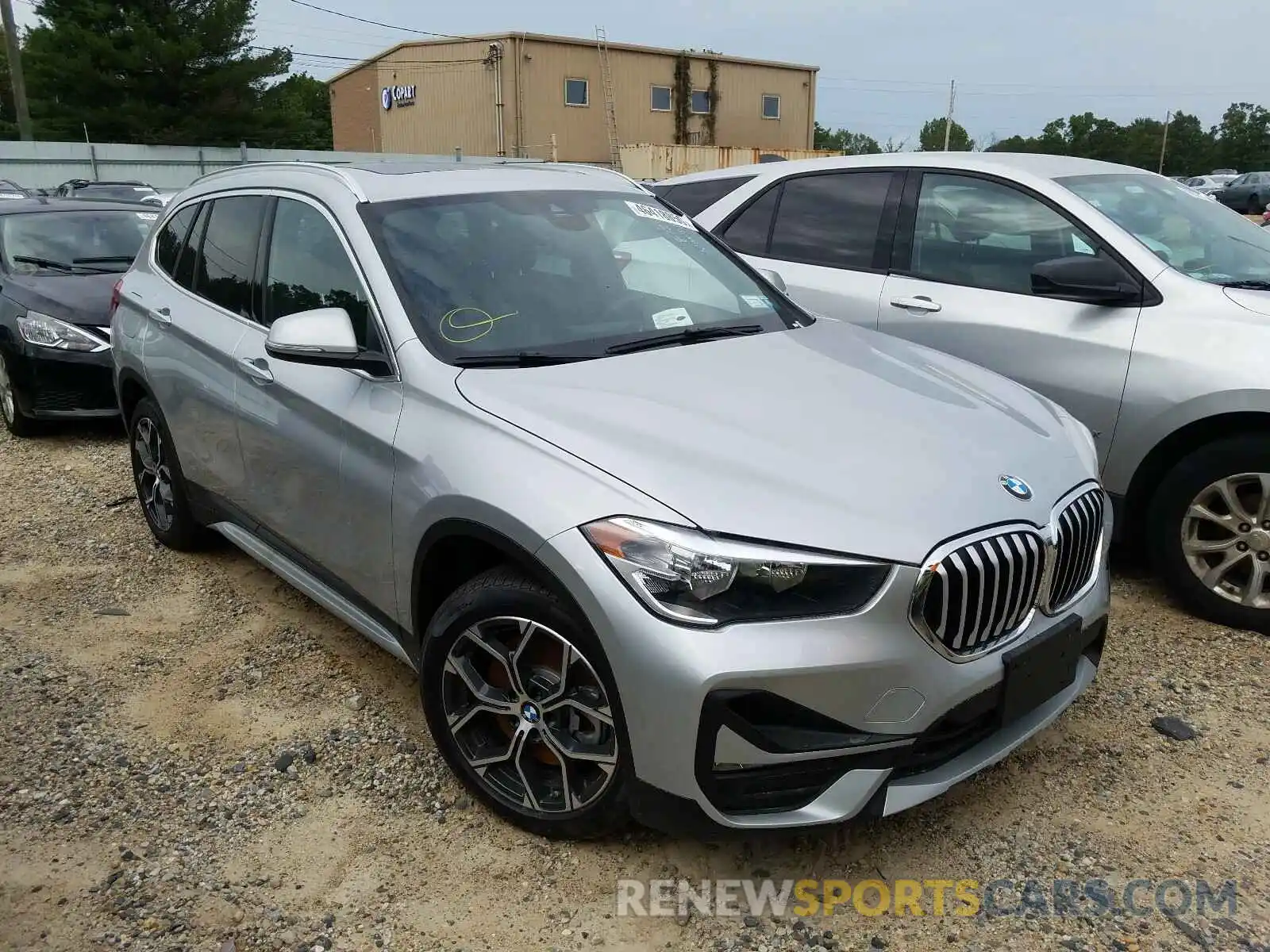 1 Photograph of a damaged car WBXJG9C05L5R30289 BMW X1 2020