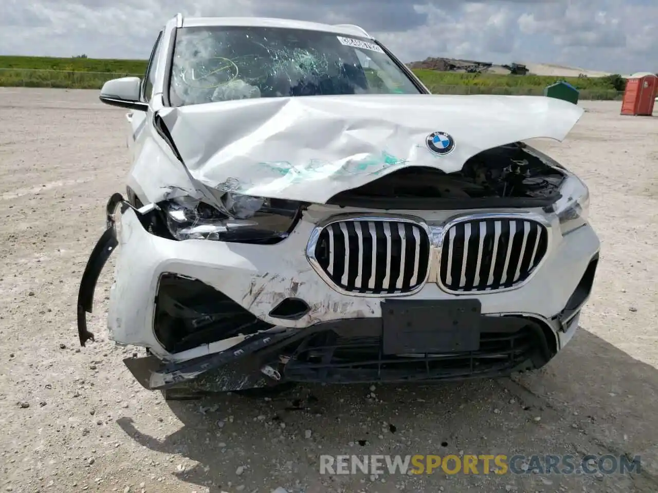 9 Photograph of a damaged car WBXJG9C06L3L79785 BMW X1 2020