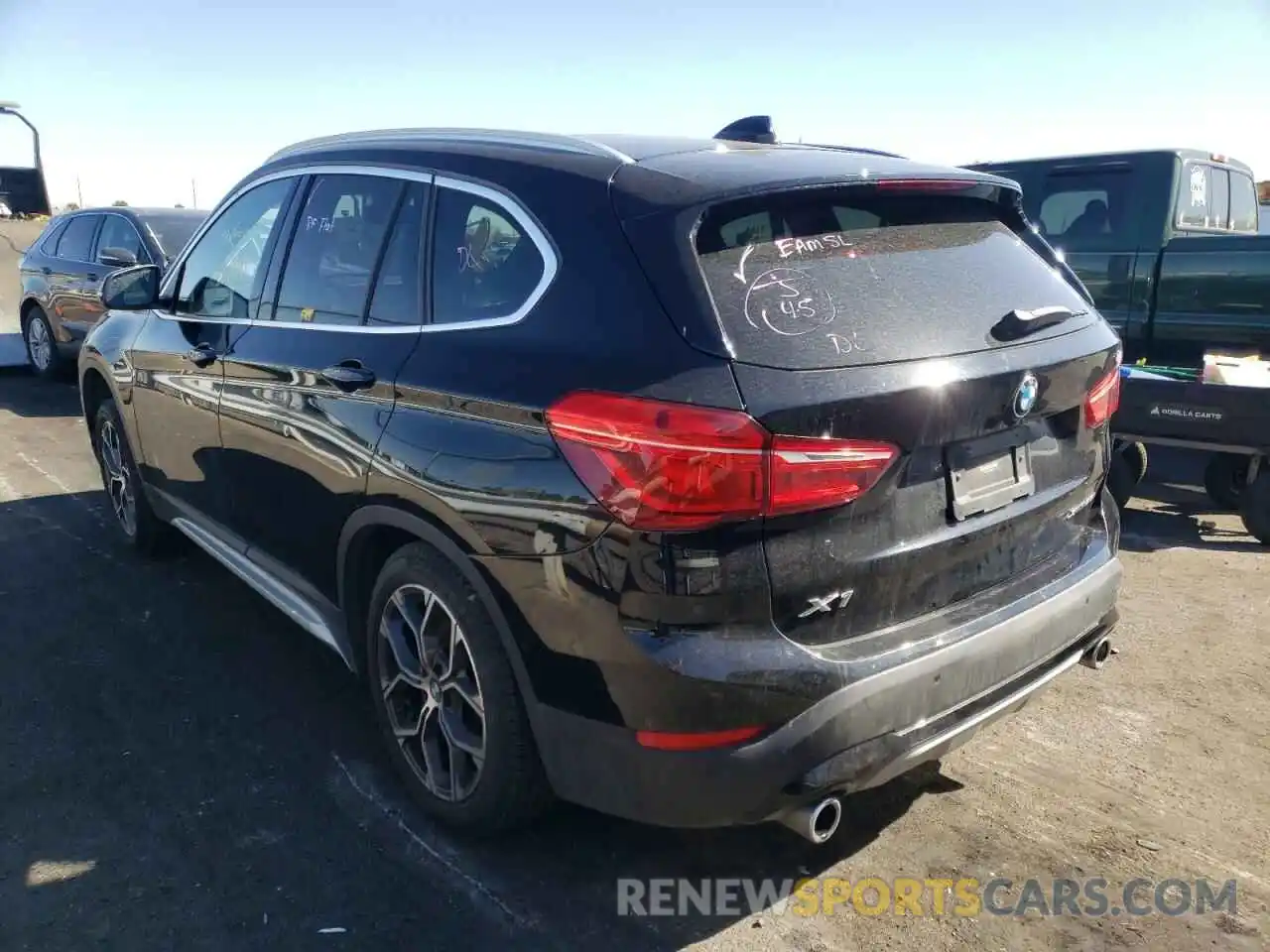 3 Photograph of a damaged car WBXJG9C06L5P87370 BMW X1 2020