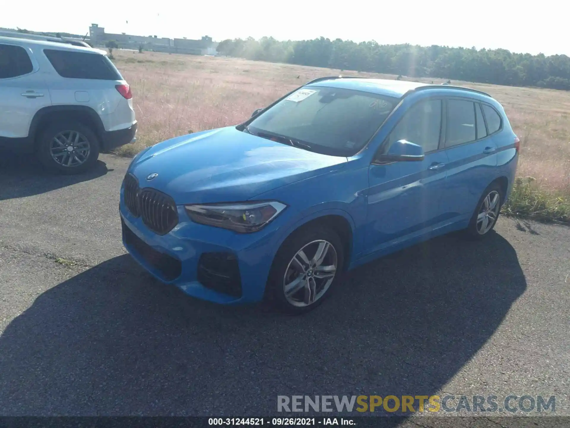 2 Фотография поврежденного автомобиля WBXJG9C06L5R21309 BMW X1 2020