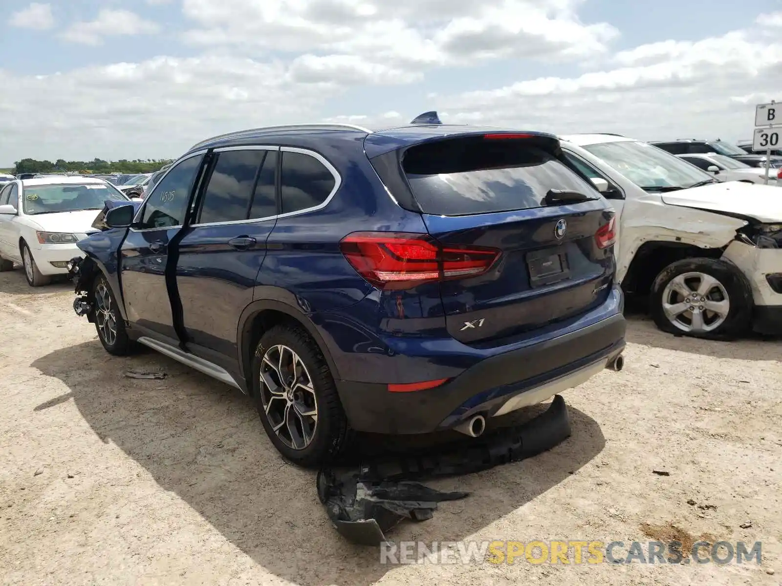 3 Photograph of a damaged car WBXJG9C07L5P37142 BMW X1 2020