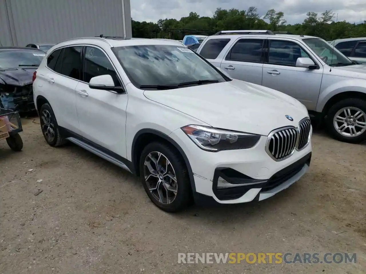 1 Photograph of a damaged car WBXJG9C07L5P95929 BMW X1 2020