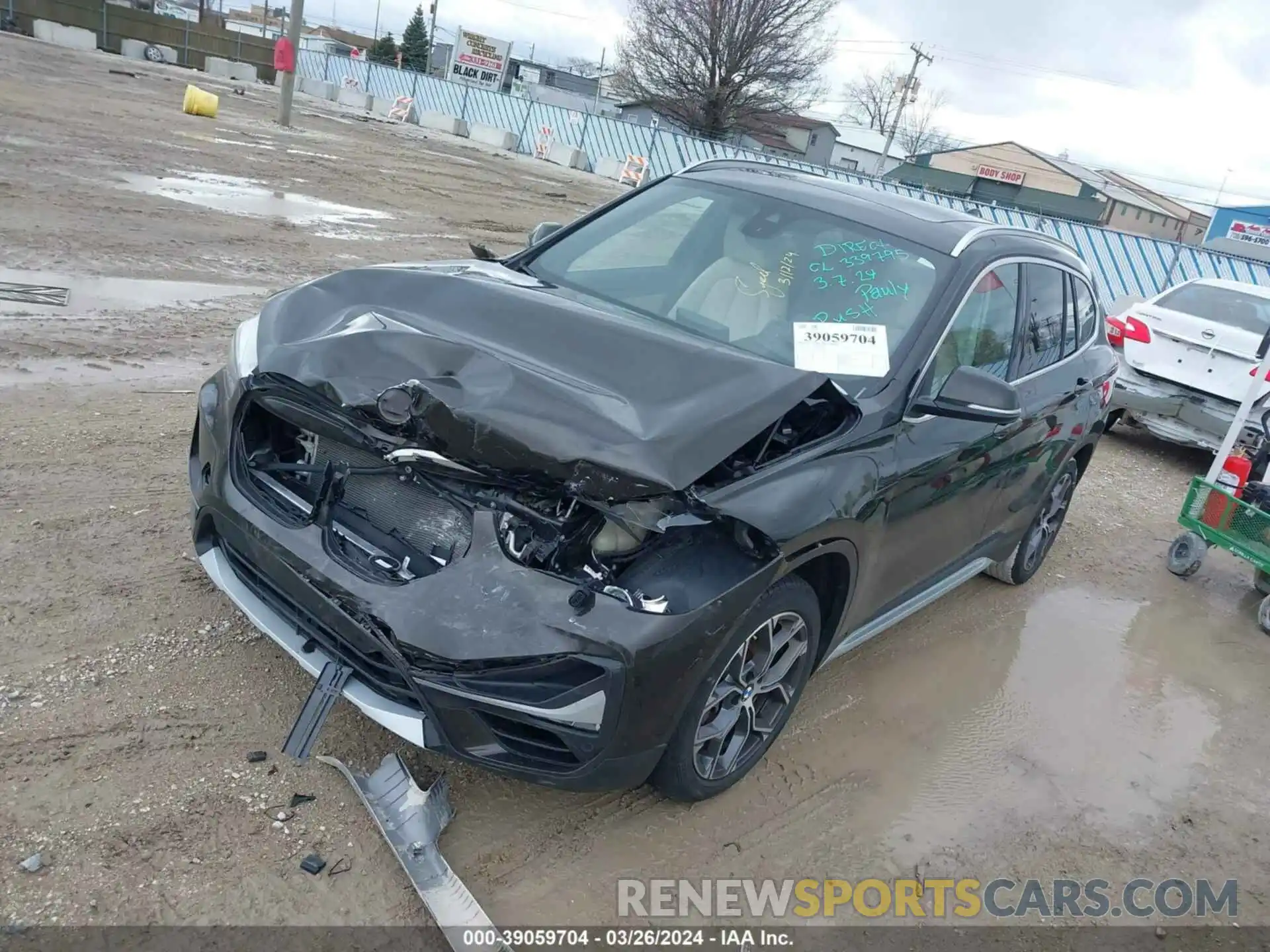 2 Фотография поврежденного автомобиля WBXJG9C07L5R84807 BMW X1 2020