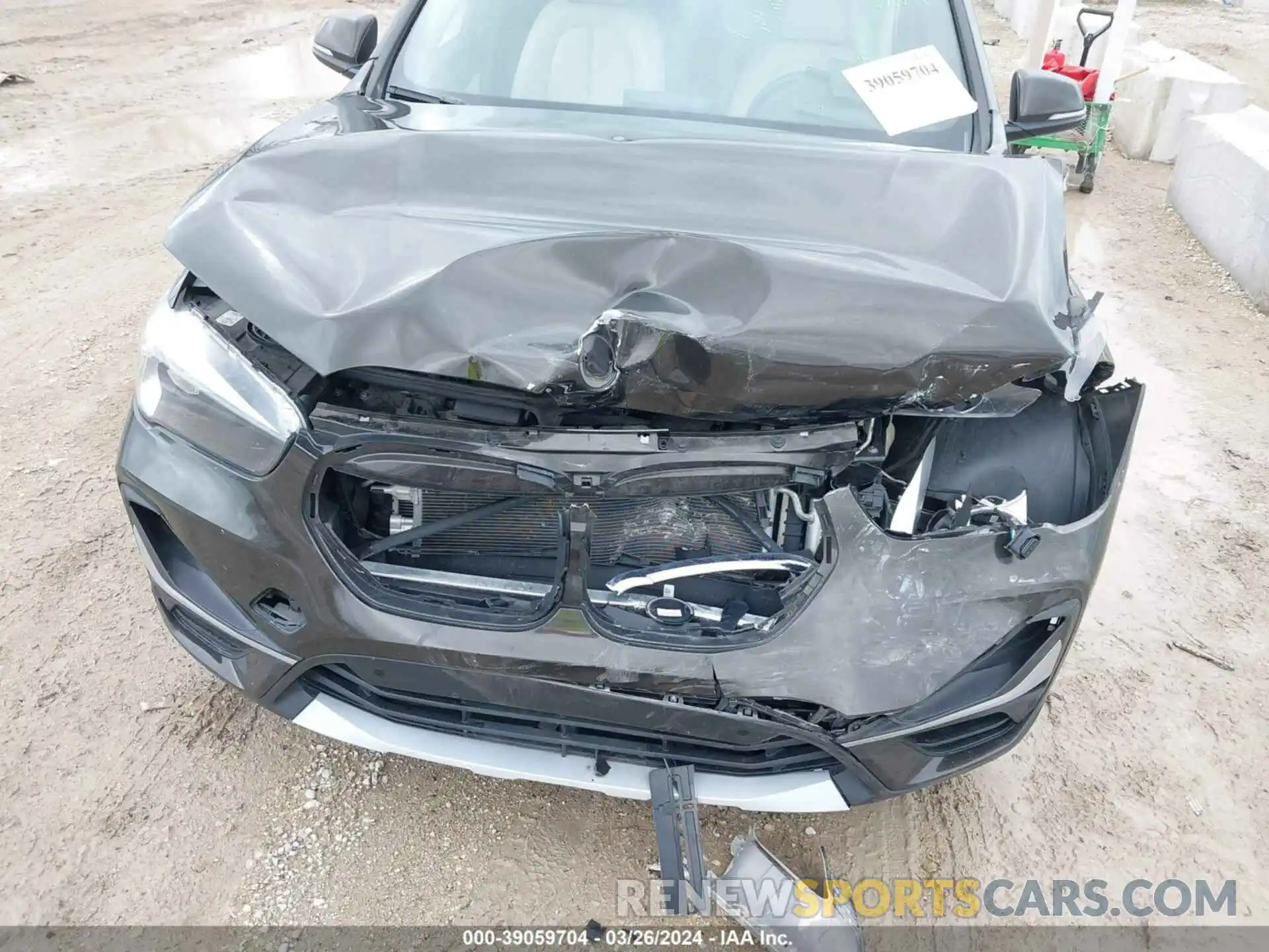 6 Фотография поврежденного автомобиля WBXJG9C07L5R84807 BMW X1 2020